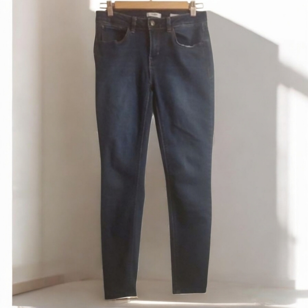 Kensie Jeans Women's Size 4 Blue Ankle Effortless Ankle Midrise Mid Rise